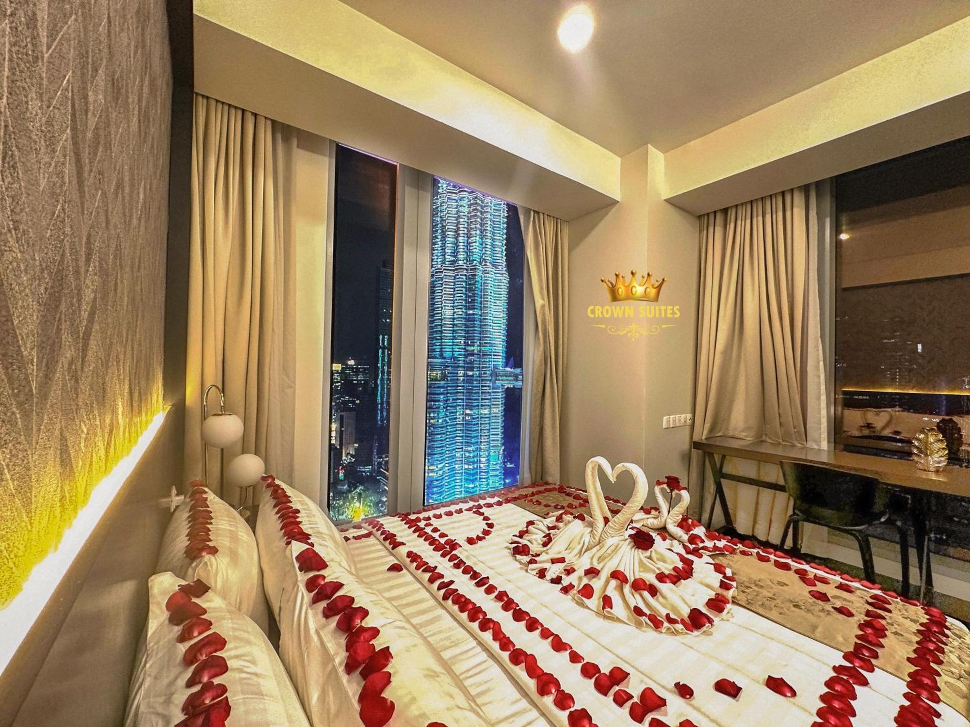 Crown Suites Tropicana Klcc Kuala Lumpur City Center Exterior photo
